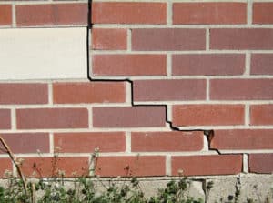 step cracks