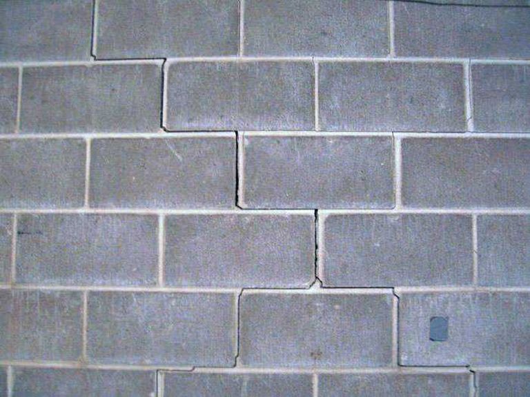 Bowing Cinder Block | Atlanta, GA | StablWall